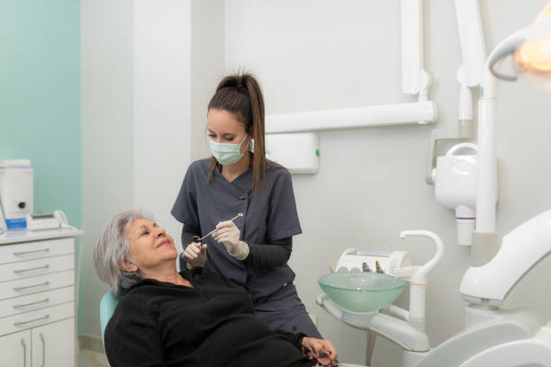 Best Emergency Tooth Extraction in Willis, TX